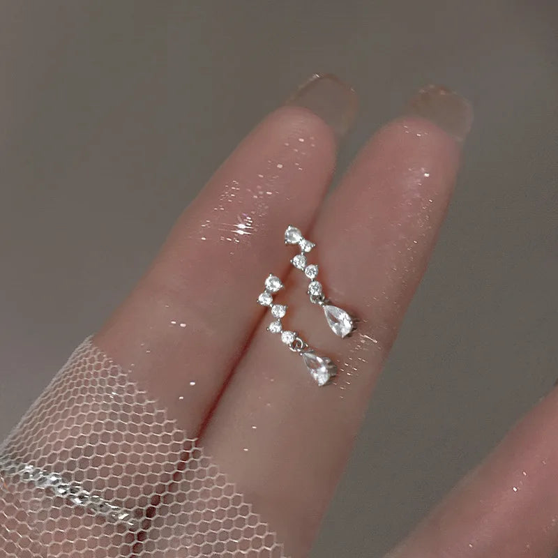 Korean Cute Ear Piercing Water Drop Earrings for Women Crystal Short Tassel Hypoallergenic Female Earrings Party Jewelry Brincos
