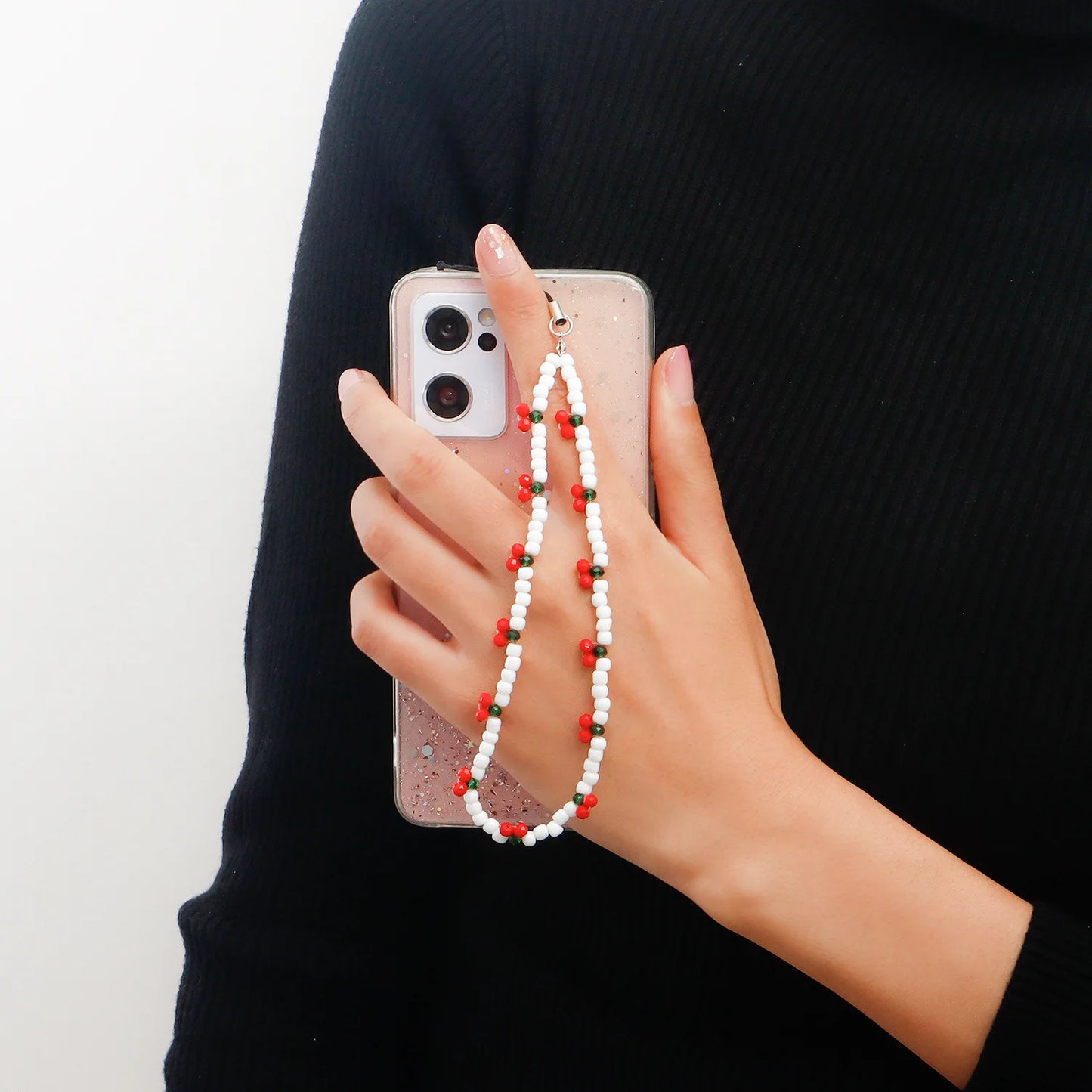 2023 Trendy Mobile Strap Phone Charm Cherry Beaded Phone Chain Jewelry For Women Anti-Lost Lanyard Gift Keychain Wholesales