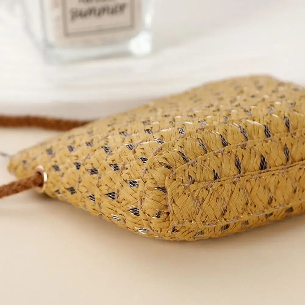 Hot Mini Straw Bag Hollow Handwoven Shoulder Handbag Crossbody Bag Kid Summer Beach Straw Bag Envelope Wallet for Wowen Girls