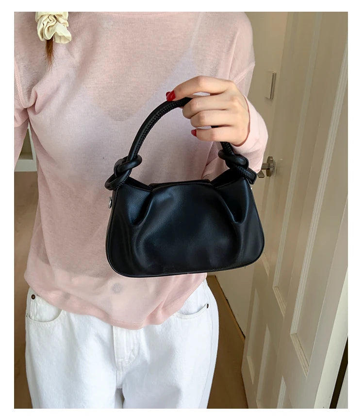 Advanced Sense Retro Women's Shoulder Bags 2025 New Versatile Niche Design Handbags Light Luxury Fashion Solid Crossbody Bag