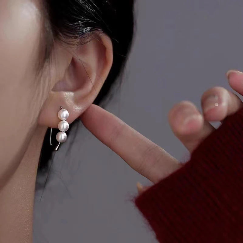 1Pair New Fashion White Pearl Stud Earrings Light Luxury Round Wedding Earrings For Woman Gifts Sweet Earring Girl Jewelry