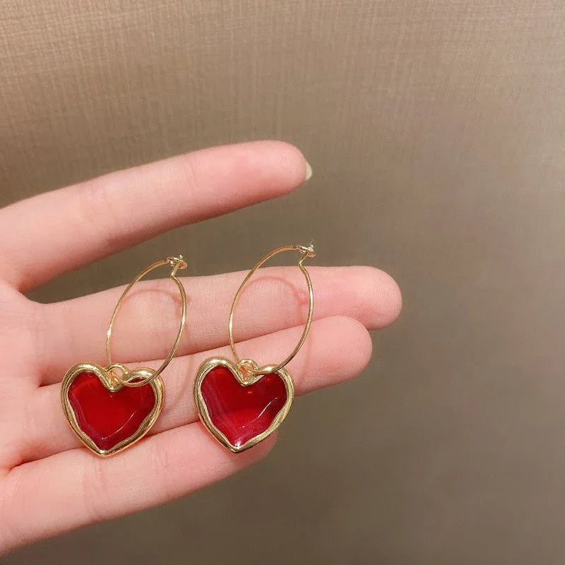 New Fashion love Heart Pearl Earrings for Women Sweet Elegant Temperament Drop Earring Trend Jewelry Accessories