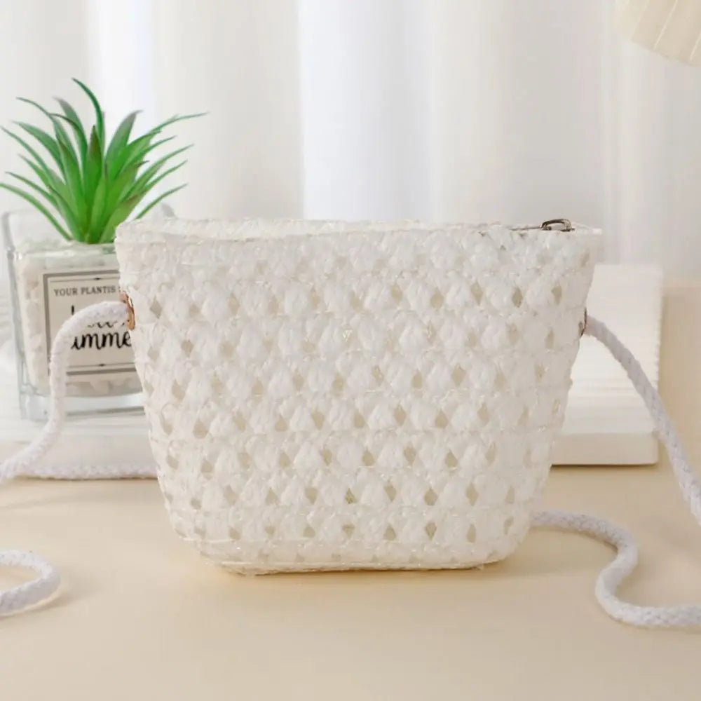 Hot Mini Straw Bag Hollow Handwoven Shoulder Handbag Crossbody Bag Kid Summer Beach Straw Bag Envelope Wallet for Wowen Girls