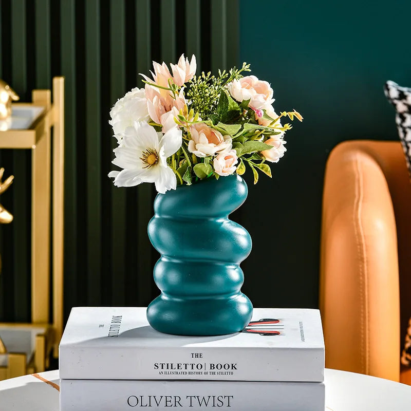 Plastic Spiral White Vase Nordic Creative Flower Arrangement Container For Kitchen Living Bedroom Home Decoration Ornament