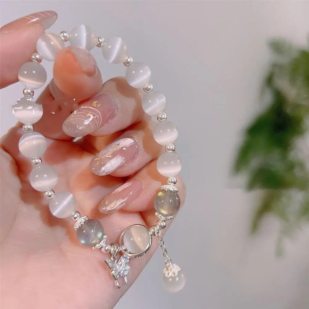 Women Bracelet Imitation Opal Butterfly Pendant Elastic Bead Chain Bracelet Lady Birthday Gift Exquisite Wrist Bracelet Jewelry
