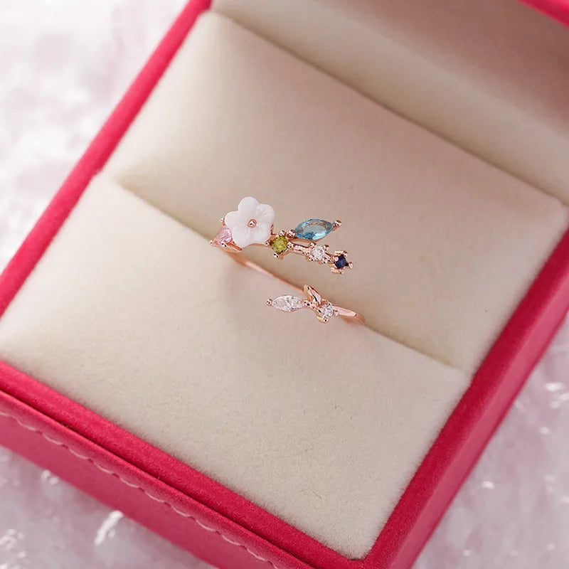 Korean Delicate Flowers Rings for Women Girls Temperament Micro-inlaid Crystal Zircon Finger Rings Party Jewelry Accessories